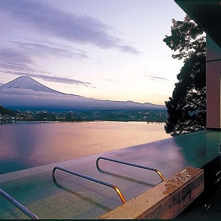 Kaze No Terrace Kukuna Hotel Fujikawaguchiko Exterior photo
