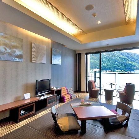 Kaze No Terrace Kukuna Hotel Fujikawaguchiko Exterior photo